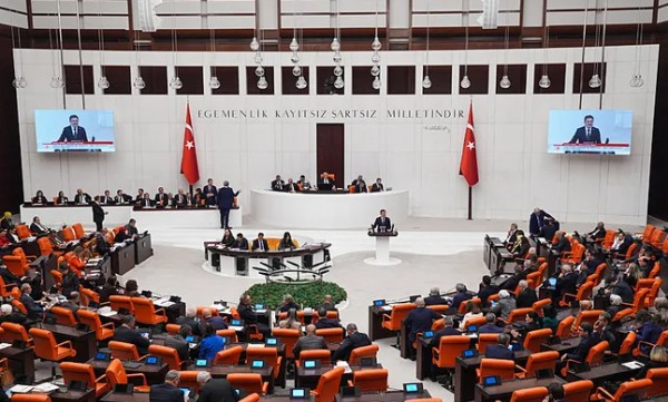 Bakan Yumaklı 2026'nın yol haritasını açıkladı: 'Dev yatırımları hizmete alıyoruz'